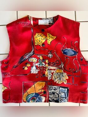 Vintage Doncaster Graphic Red Sleeveless Crop Vest